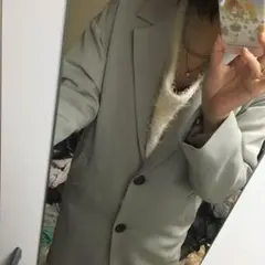 おじさん風？グレーの春用チェスターコートのサムネイル