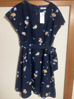 earth music&ecology 花柄ワンピース Mサイズ ネイビー