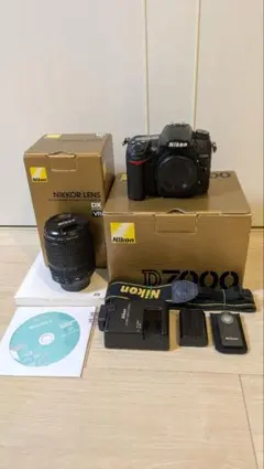 Nikon D7000レンズセット Nikon デジタル一眼レフカメラ D7000 18-105VR キット
