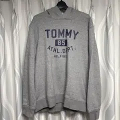 TOMMY HILFIGER グレー パーカー Lサイズ