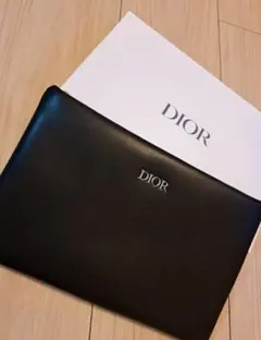 DIOR ブラックレザー風ポーチ　ノベルティー 新品
