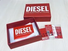 DIESEL 二つ折り財布 箱
