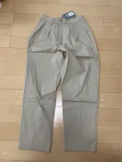 NB ニューバランス　ツイルテーパードパンツ