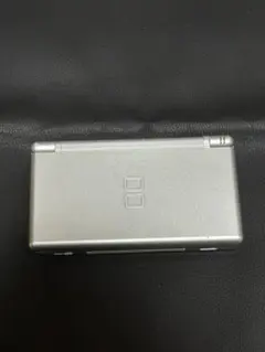 Nintendo DS Lite グロスシルバー