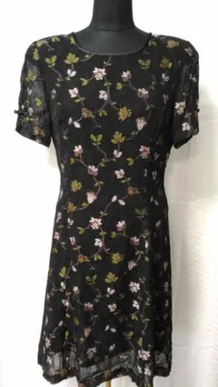 T1203 昭和レトロ ビンテージ 花柄 半袖ワンピース 11号