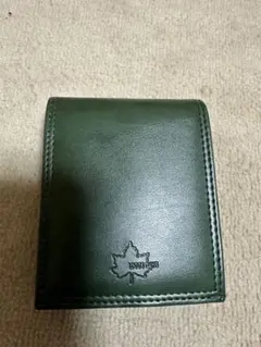 グリーン 二つ折り財布 カードポケット多数