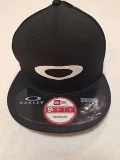 新品未使用タグ付　OAKLEY NEWERA 9FIFTY キャップ ブラック