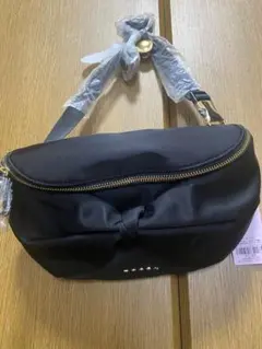 TOCCA トッカ リボン ボディバッグ ウエストポーチ ブラック 撥水 TOCCA（トッカ） ウエストポーチ ウエストバッグ RIBBON KNOT BODY BAG