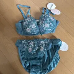 ☆最終値下げ☆ aimerfeel ブラジャー 色違い5組セット Many Flowers aimerfeel楽ブラ ブラジャー&ショーツセット - メルカリ