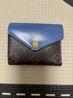ルイヴィトン ポルトフォイユ ゾエ モノグラム ブルー 三つ折り ミニ