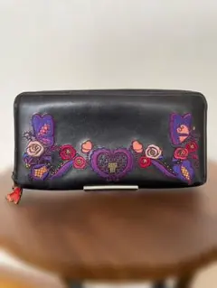 ANNA SUI アナスイ ダリア ラウンドファスナー長財布 ブラック 蝶