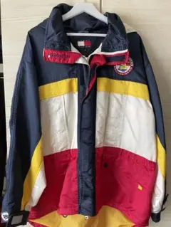 トミーヒルフィガー　ジャンパー