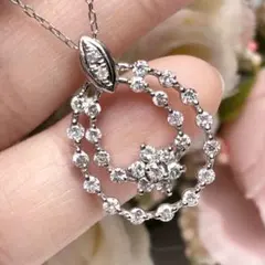 美品♡大振り♡プラチナ製 上質ダイヤ1.01カラット フラワー 
