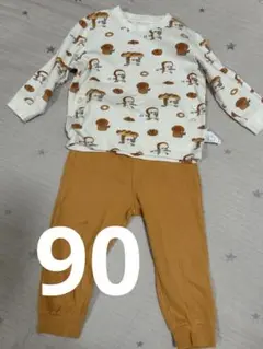 ユニクロ ぱんどろぼうパジャマ90