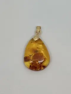 h*n様 花アンバー雫形ペンダントトップ