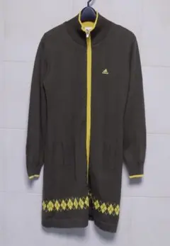 美品 アディダス　ウール100%　黄色編込み　カーキ色ニットワンピースM