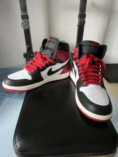 新年セール！Air Jordan 1 黒赤白 ハイカットスニーカー