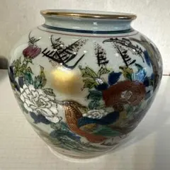 装飾的な花瓶 陶磁器製　花瓶　クタニヤキ