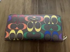 新品 未使用 COACH コーチ 折り財布 レインボー シグネチャー C4536