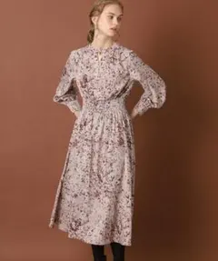 超美品★2023AW*DRESSTERIOR*フラワープリントワンピース♪34のサムネイル