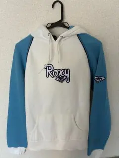 ROXI トレーナー　パーカー