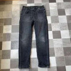 UNIQLOストレッチデニム　130