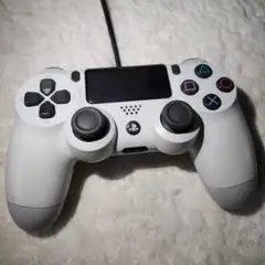 ホワイト PS4 コントローラー　背面　シール剥がれ