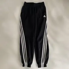 ☆adidas 3本ライン ブラックパンツ☆