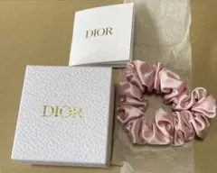 Dior サテンシュシュ ピンク　ノベルティ