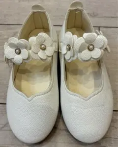 キッズ＊靴＊女の子＊19cm＊可愛い＊お花＊白