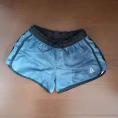 Reebok レディース ショートパンツのサムネイル