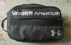 ✨美品✨UNDER ARMOUR ブラックバッグ