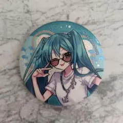 初音ミク トレーディンググリッター缶バッジ 缶バッジ ピアプロ