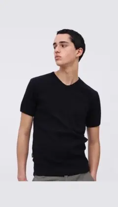 AVIREX 半袖 Vネック Tシャツのサムネイル