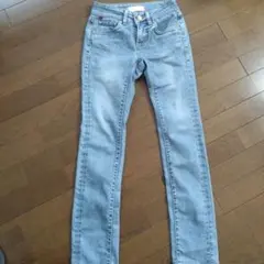 GEORGIA LOVE スリムフィット デニム