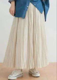 URBAN RESEARCH DOORS タフタランダムプリーツスカート