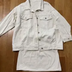 GRL ホワイトデニム風ジャケットとスカートセットアップ