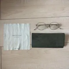 JiNS FREAKS STORE メガネのサムネイル