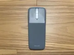 Microsoft Touch Arc Bluetoothマウス ①