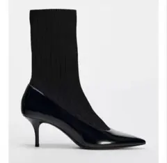 ZARA 表記39 ブラックハイヒールニットソックスブーツ