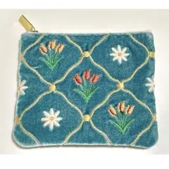 Flowering（フラワーリング）フラワー刺繍 ベロアミニフラットポーチ 緑のサムネイル
