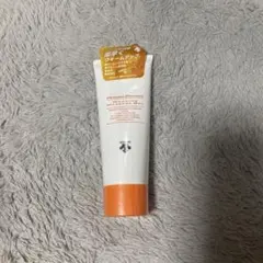 Item thumbnail for item d48b23e6-afd8-437a-9890-981a66f3bdf3