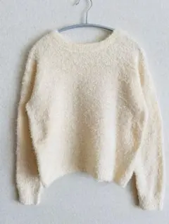 ふわふわセーター