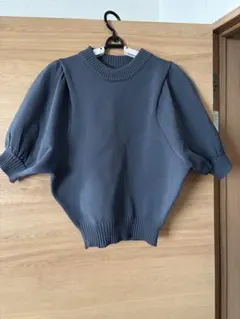 ボンジュールサガン　パフスリーブニット