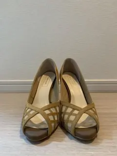 新品☆ベージュ スエード オープントゥヒール オデットエオディール