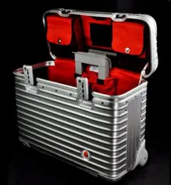リモワ 965.19 TOPAS『IBM』限定 パイロットトロリー 40L 美品 リモワ 965.19 TOPAS『IBM』限定 パイロットトロリー 40L 美品 - メルカリ