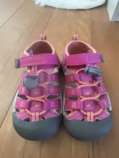 Item thumbnail for item 1dc36a37-5f80-442d-9be6-16bba78681d9