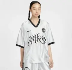 NIKE シルバー　ユニフォーム風Tシャツのサムネイル