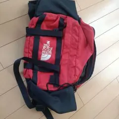 THE NORTH FACE ボディバッグ 赤黒