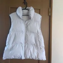 GU ライトグレー ダウンベスト 34-09